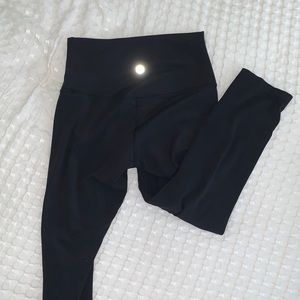 Lululemon align 21 crop leggings black